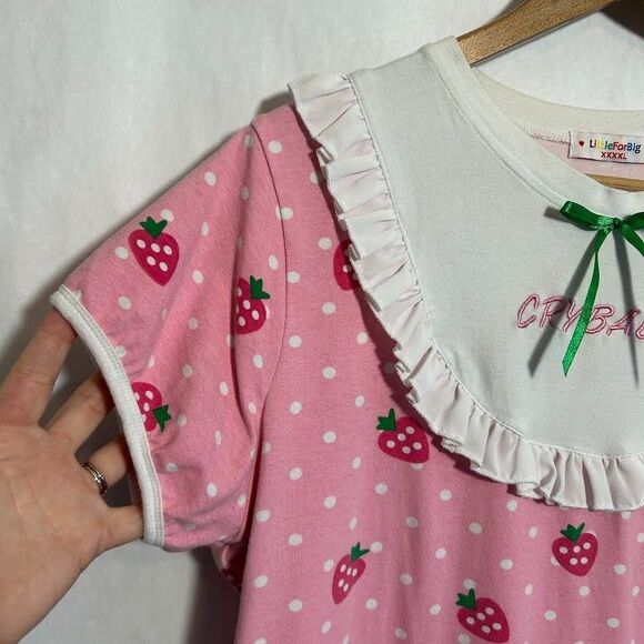 Little For Bigs Bodysuit XXXXL Strawberry Crybaby Pink Collar DDLG - Picture 7 of 10
